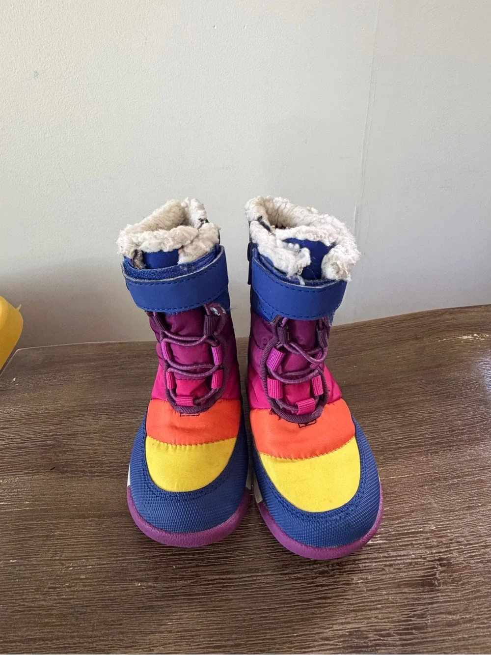 Merrell Kids Blue Pink Orange Yellow Rainbow Snow Boots size 7